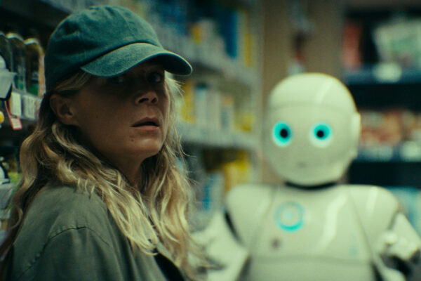 Robot-T0_Still_05_00114533
